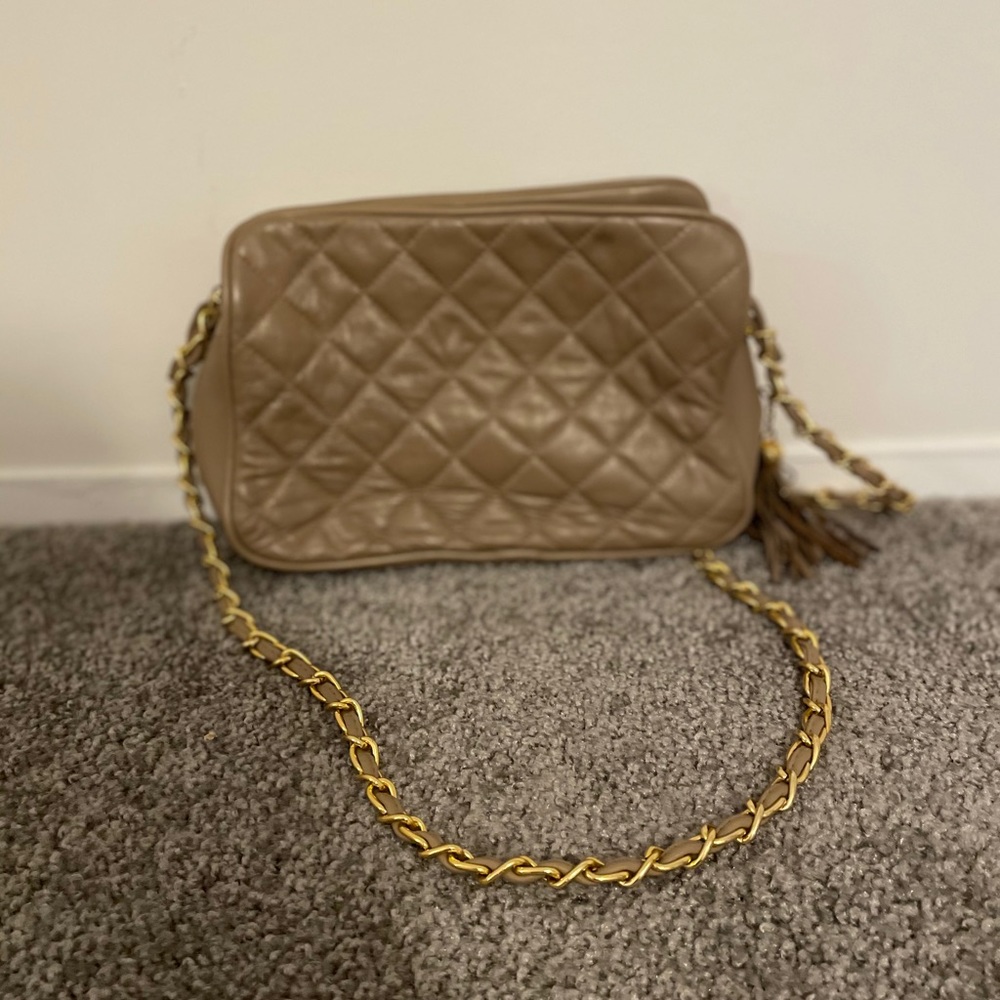 Handbag - Picture 2 of 2